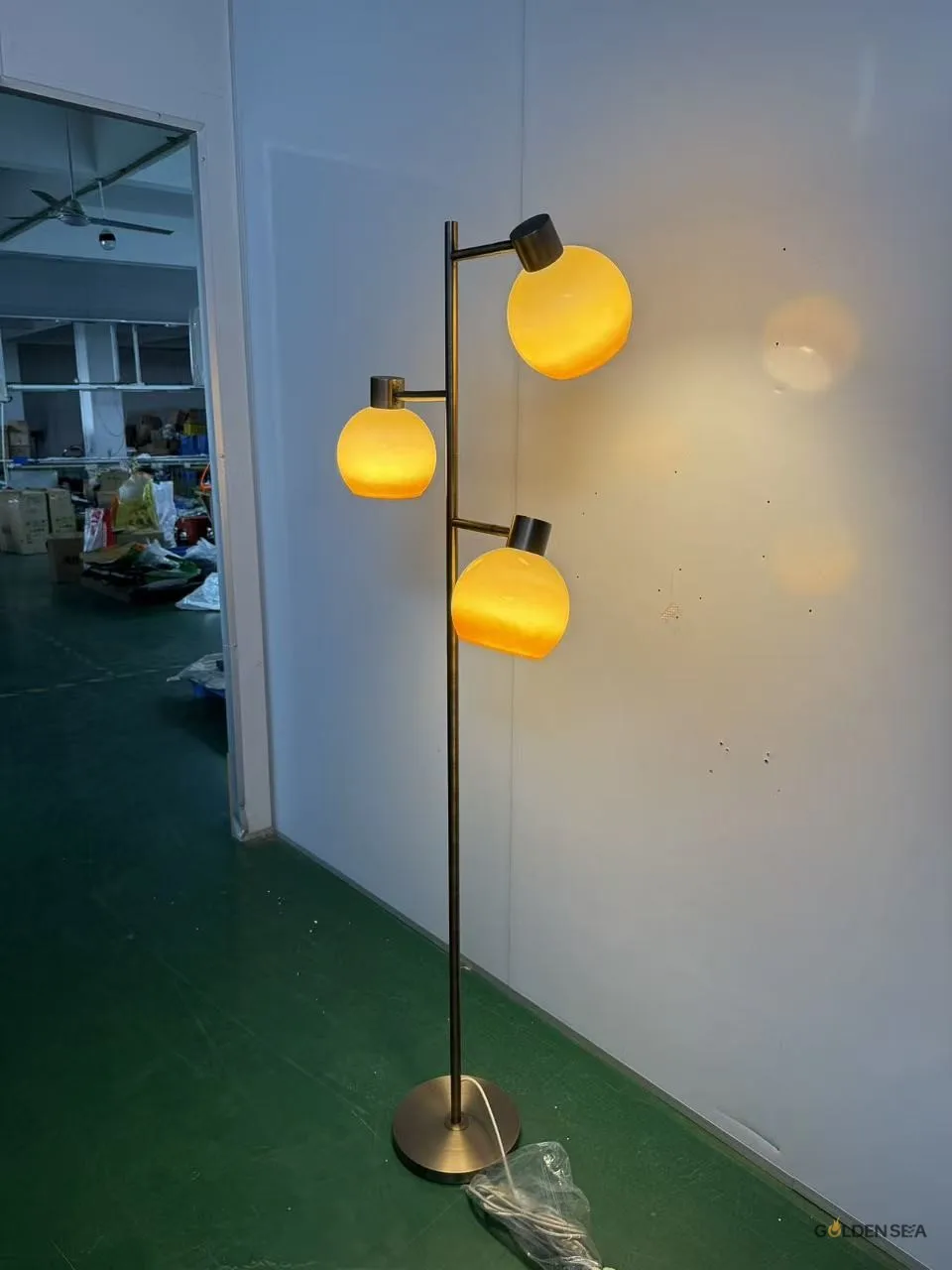 3-Light Glass Globe Floor Lamp 3-Light Glass Globe Floor Lamp