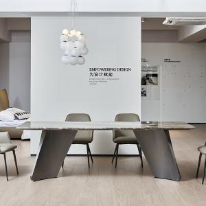 Dining table CT766