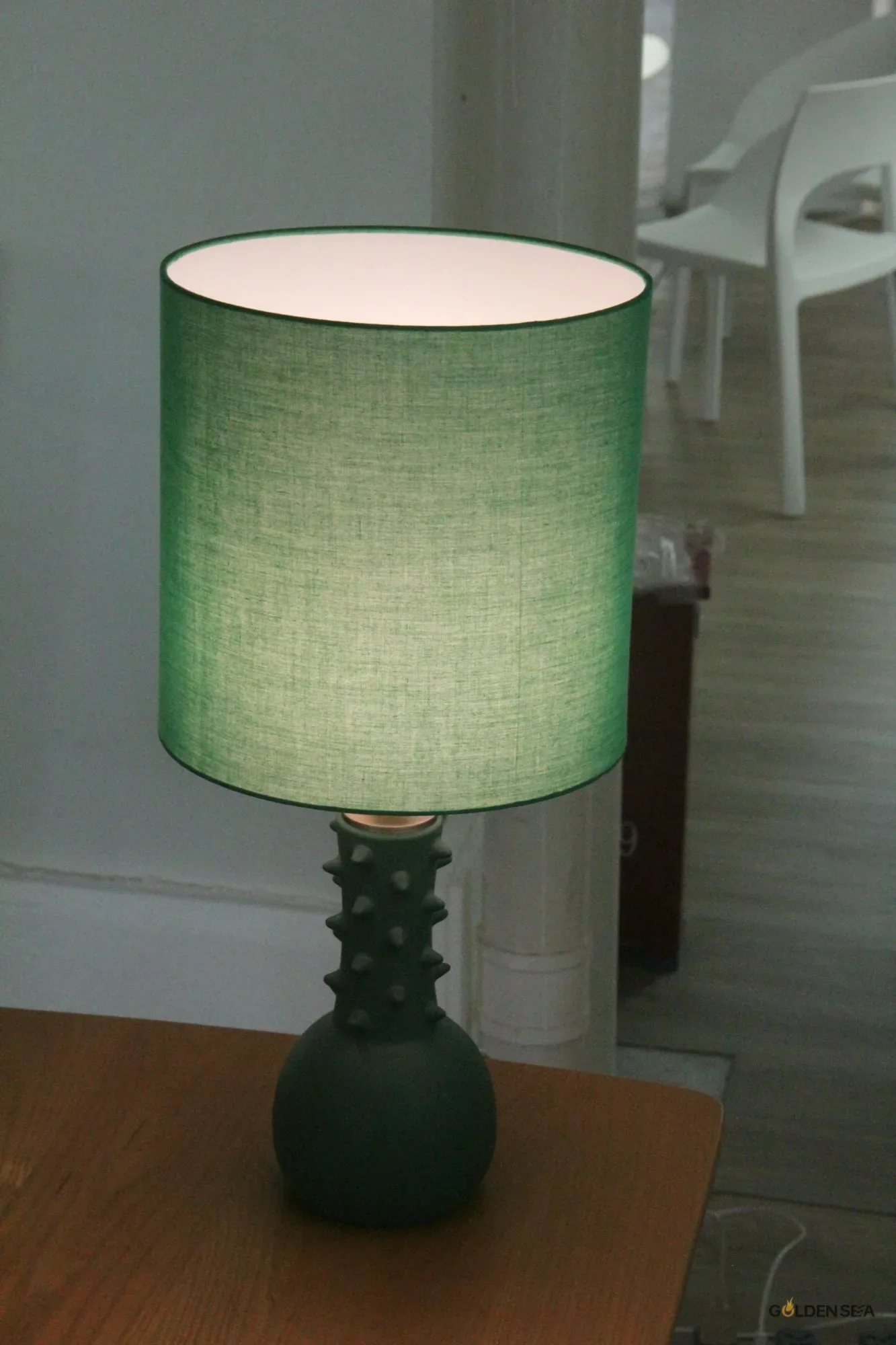 Green Fabric Shade Ceramic Table Lamp Green Fabric Shade Ceramic Table Lamp - Image 2