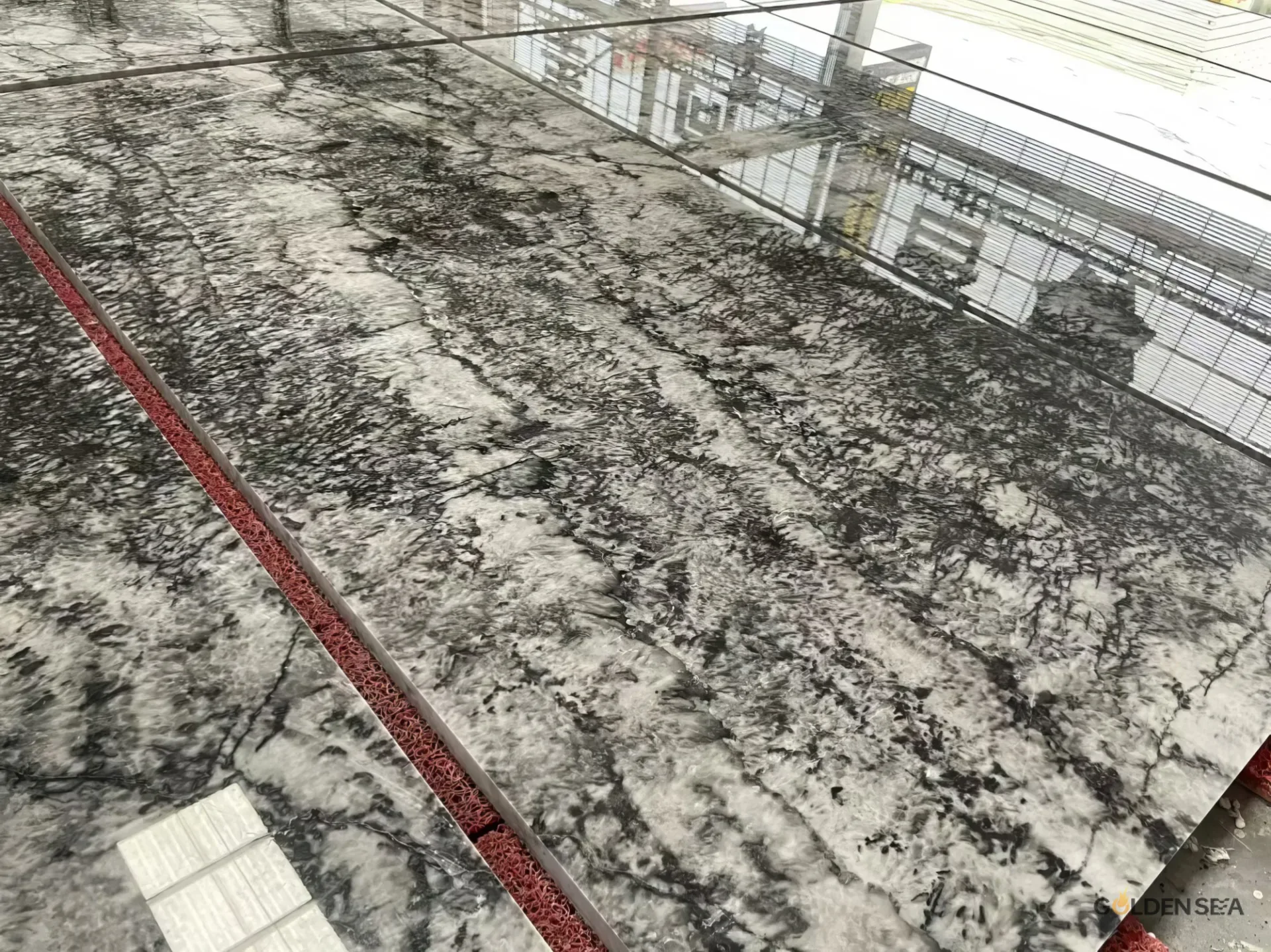 Silver Fir Marble - Image 2