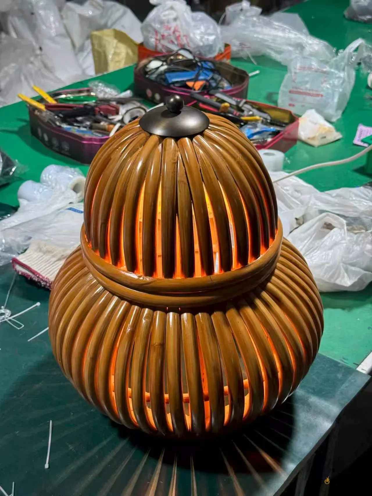 Double-Layer Gourd Woven Floor Lamp - Image 5